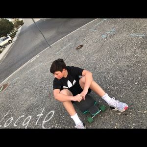 Meet your Posher, Henry